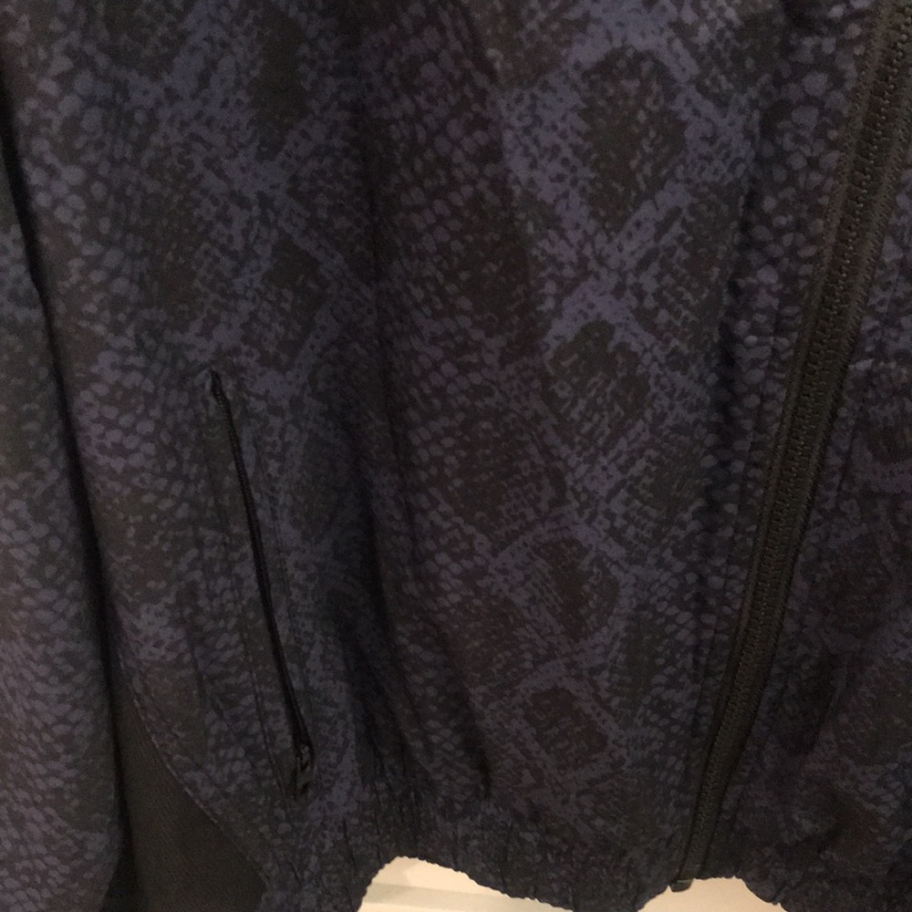 Athleta Jacket Womens‎ Large Blue Black Full Zip Brooklyn Track Bomber Running - Picture 3 of 9